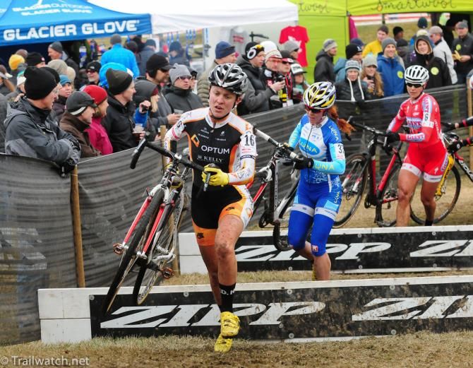 Amanda Miller (Optum p/b Kelly Benefit Strategies) running the barriers