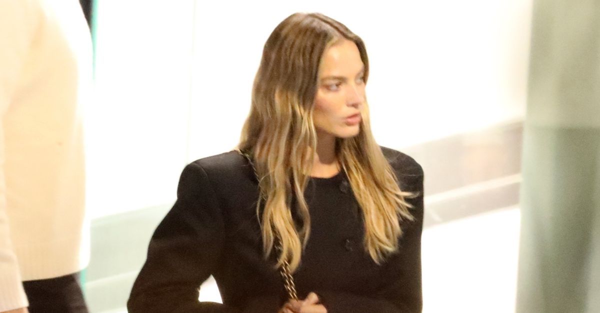 Margot Robbie Is aware of That Occasion Clothes Look Chicest In This Elegant Lower