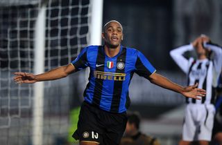 Maicon celebrates a goal for Inter against Siena in December 2008.