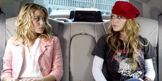 Mary-Kate (Roxanne "Roxy" Ryan) and Ashley Olsen (Jane Ryan) in New York Minute (2004)