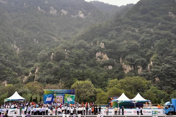 The podium ceremony for stage five.