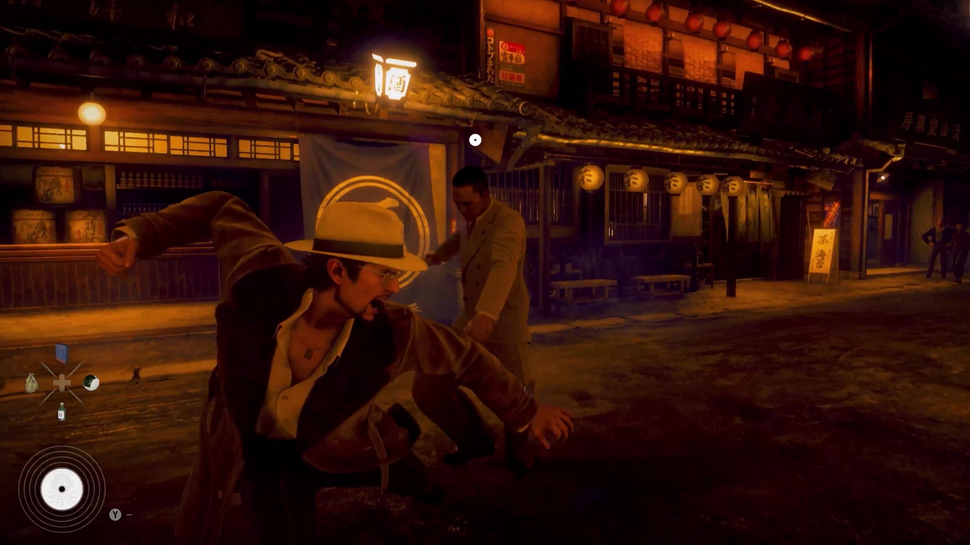 Makoto prepares an uppercut in Stranger Than Heaven