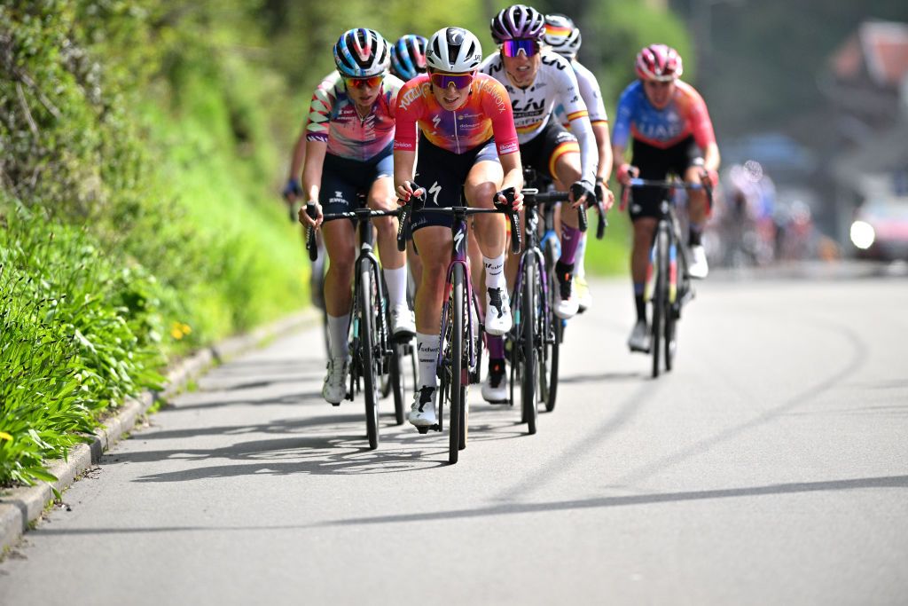 HUY BELGIUM APRIL 19 LR Katarzyna Niewiadoma of Poland and Team CanyonSRAM Racing Demi Vollering of The Netherlands and Team SD Worx and Margarita Garcia Caellas of Spain and Team LIV Racing Teqfind compete in the breakaway during the 26th La Fleche Wallonne Feminine 2023 a 1273km one day race from Huy to Mur de Huy UCIWWT on April 19 2023 in Huy Belgium Photo by David StockmanGetty Images