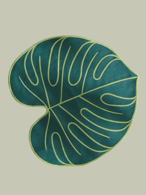 Resin-Coated Linen Leaf Placemat