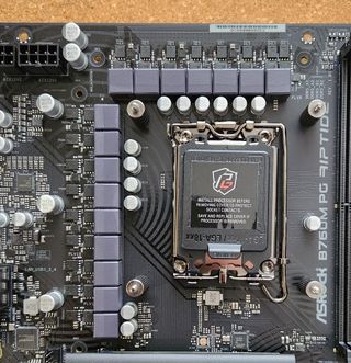 ASRock B650E PG Riptide Wi-Fi