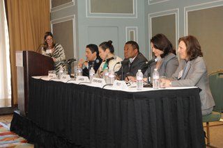 Schmooze Gallery Multiethnic TV Leadership Awards_6.jpg