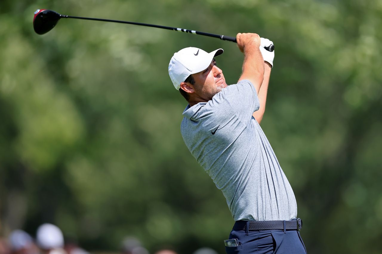 Scottie Scheffler unleashes his driver at the BMW Championship