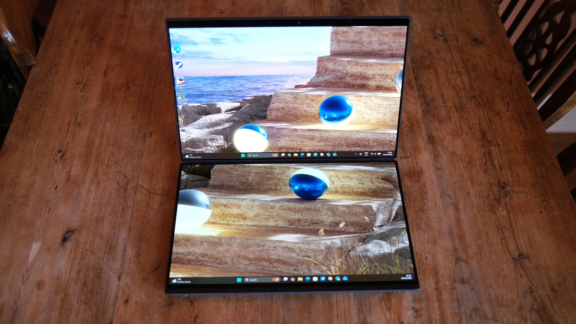 Asus Zenbook Duo (2026) review image