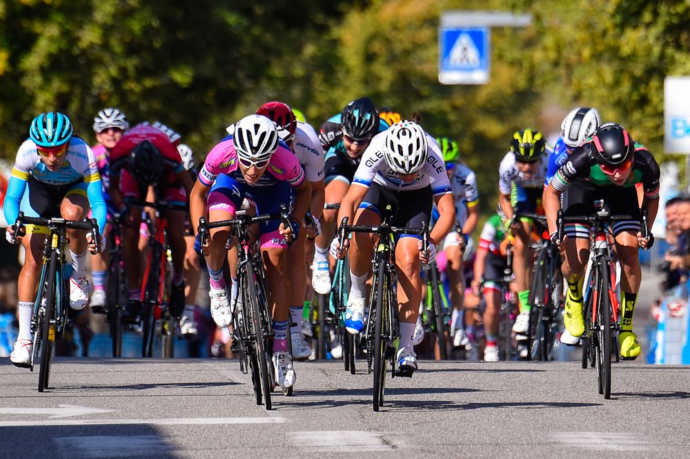 Elisa Balsamo sprints to the win at GP Bruno Beghelli Donne