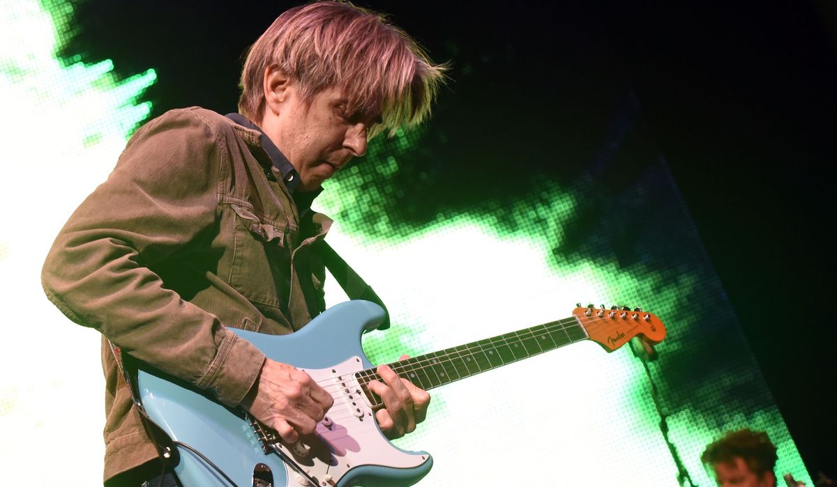 Eric Johnson performs at Fox Theater on February 27, 2016 in Atlanta, Georgia