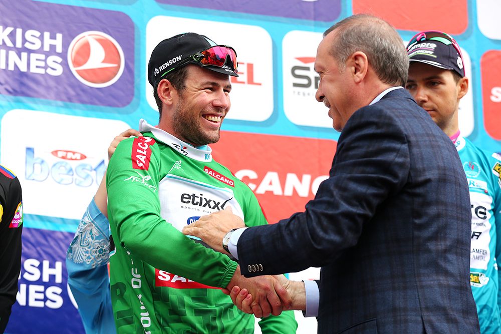 Mark Cavendish sealed the points jersey on the final day