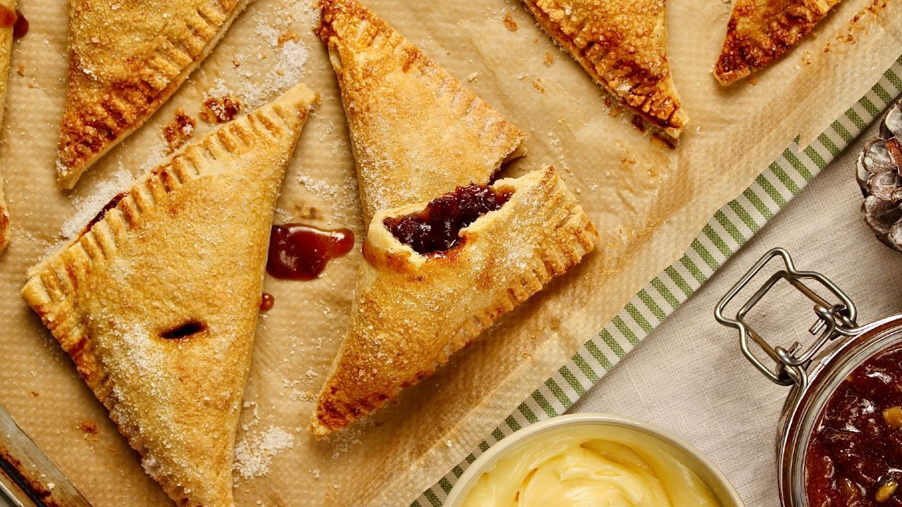 Mine pie turnovers