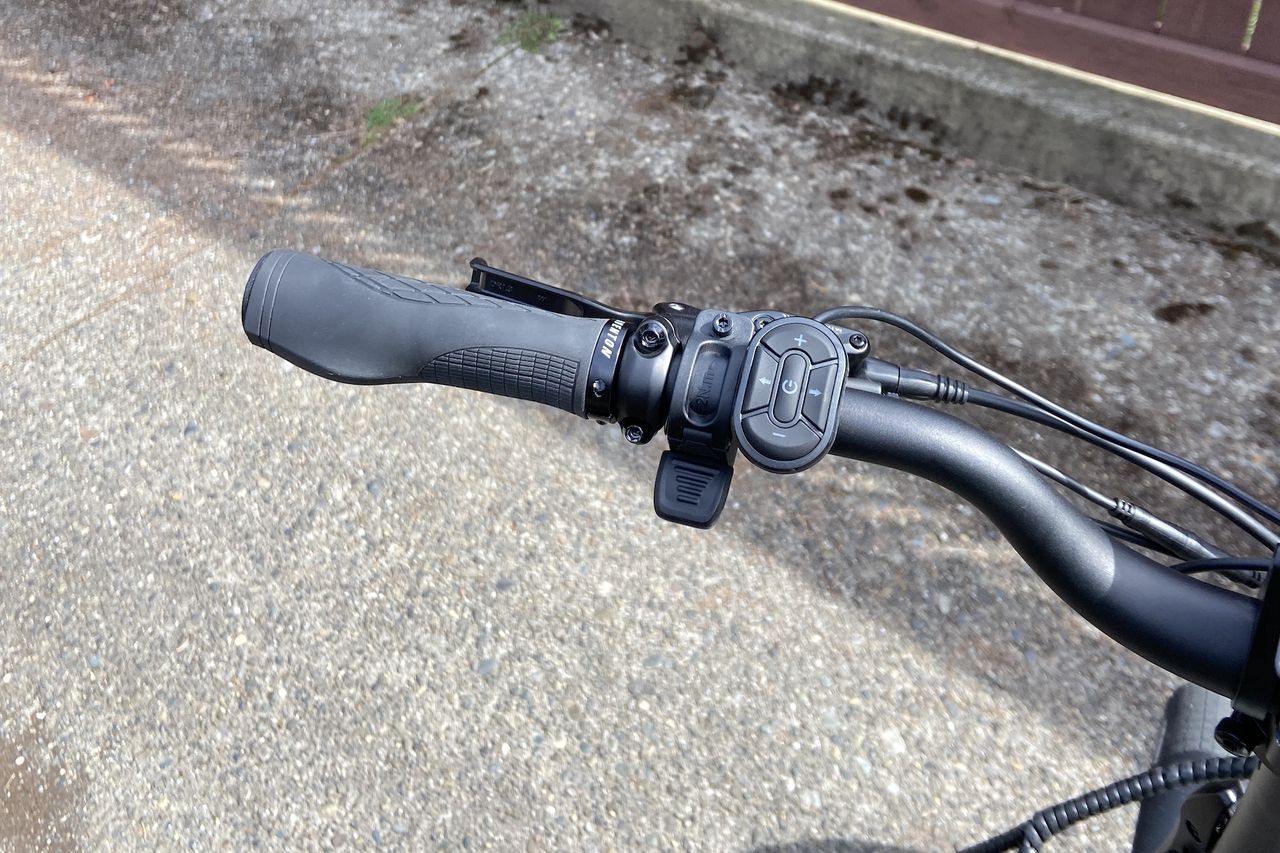 The 2023 Aventon Abound e-Cargo bike