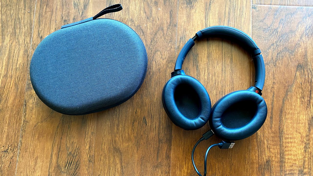 Sony WH-1000XM4
