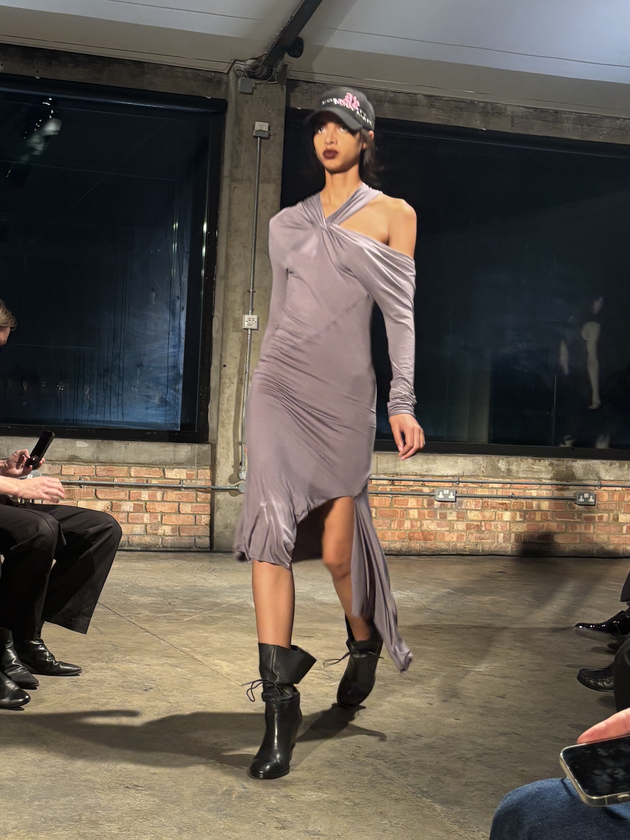 Aaron Esh S/S 2026 runway show