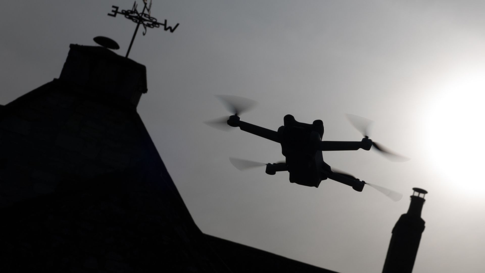 UK research agency backs drone-based internet service experiment