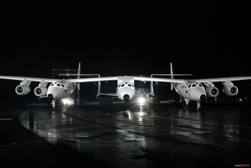 Virgin Galactic&#039;s Commercial Spaceliner Makes Public Debut