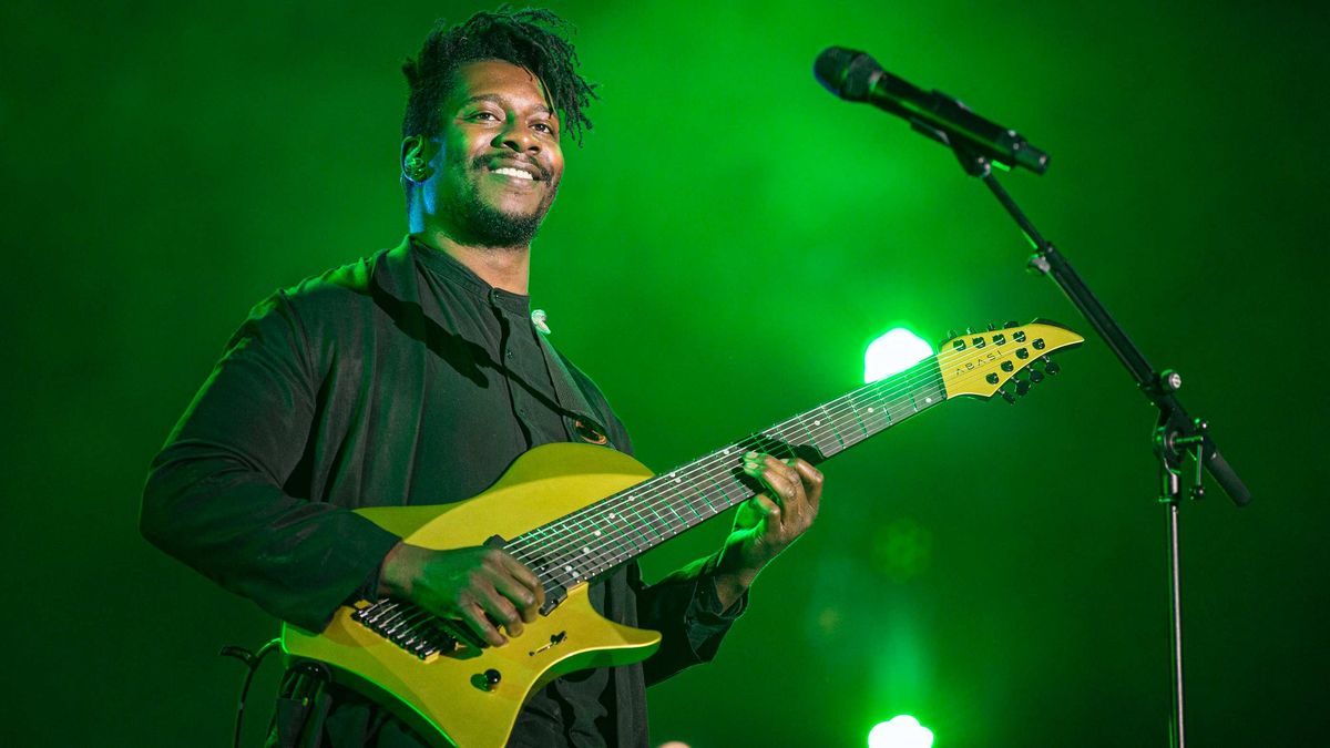 Tosin Abasi