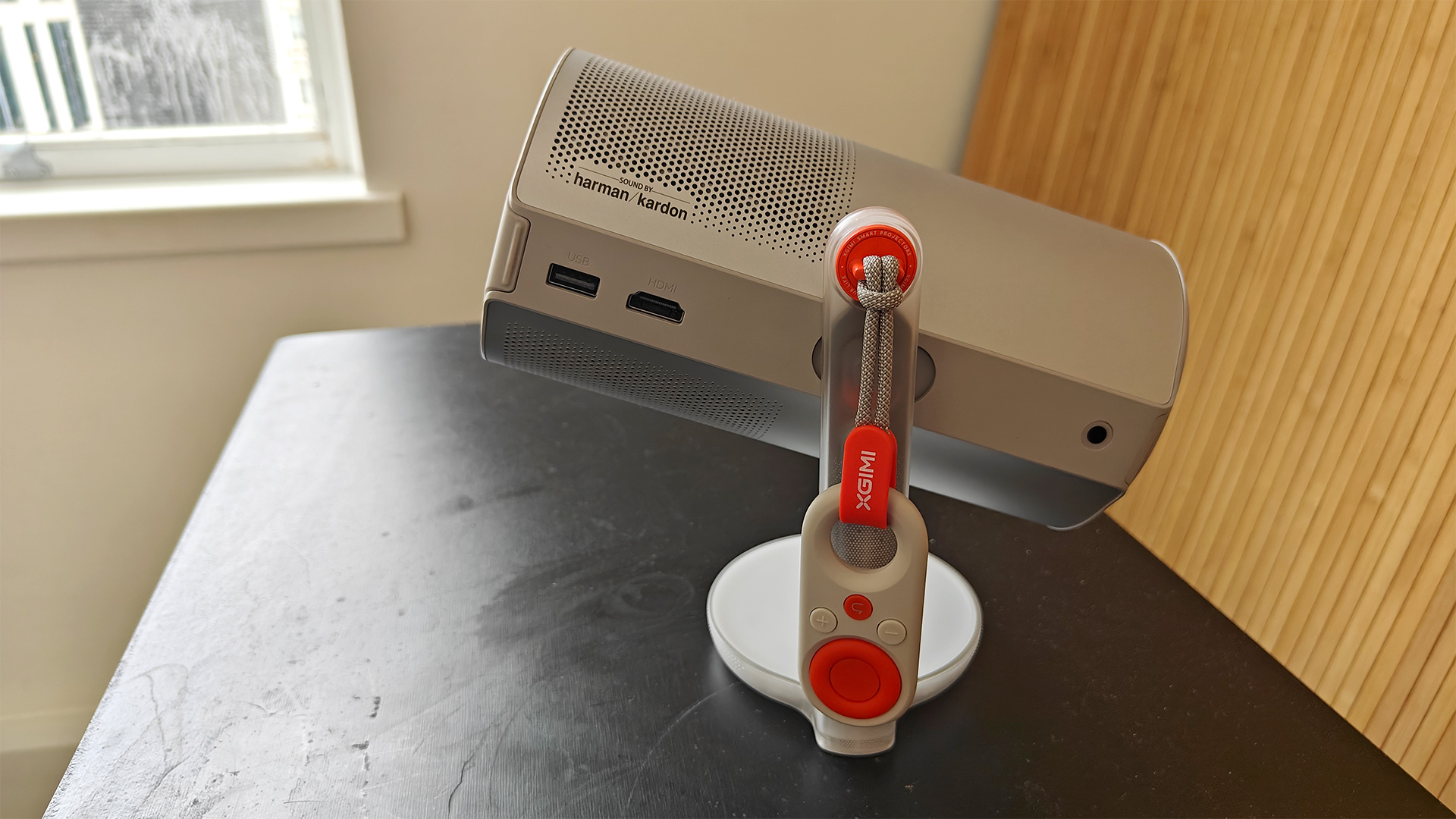 Xgimi MoGo 4 portable projector