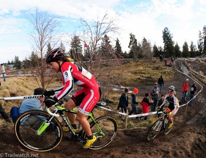 Crystal Anthony (Cyclocrossworld.com) having a good ride