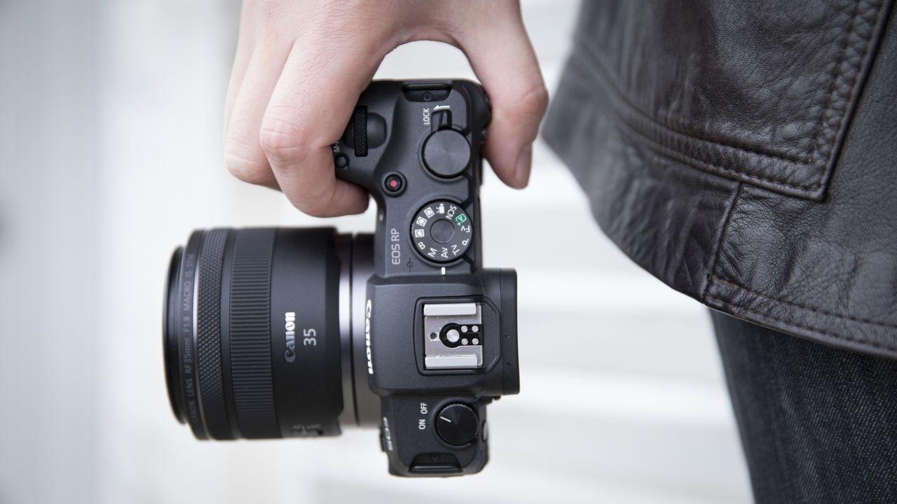 The best-value mirrorless cameras just got cheaper