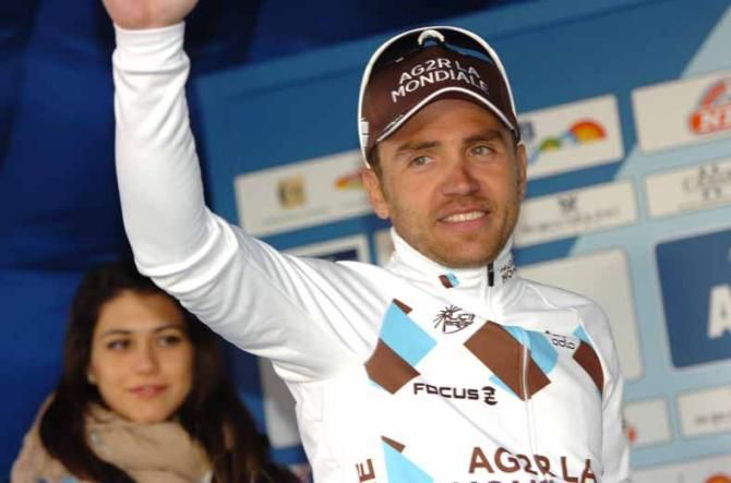 Rinaldo Nocentini (Ag2r-La Mondiale) on the podium at the GP Camaiore.