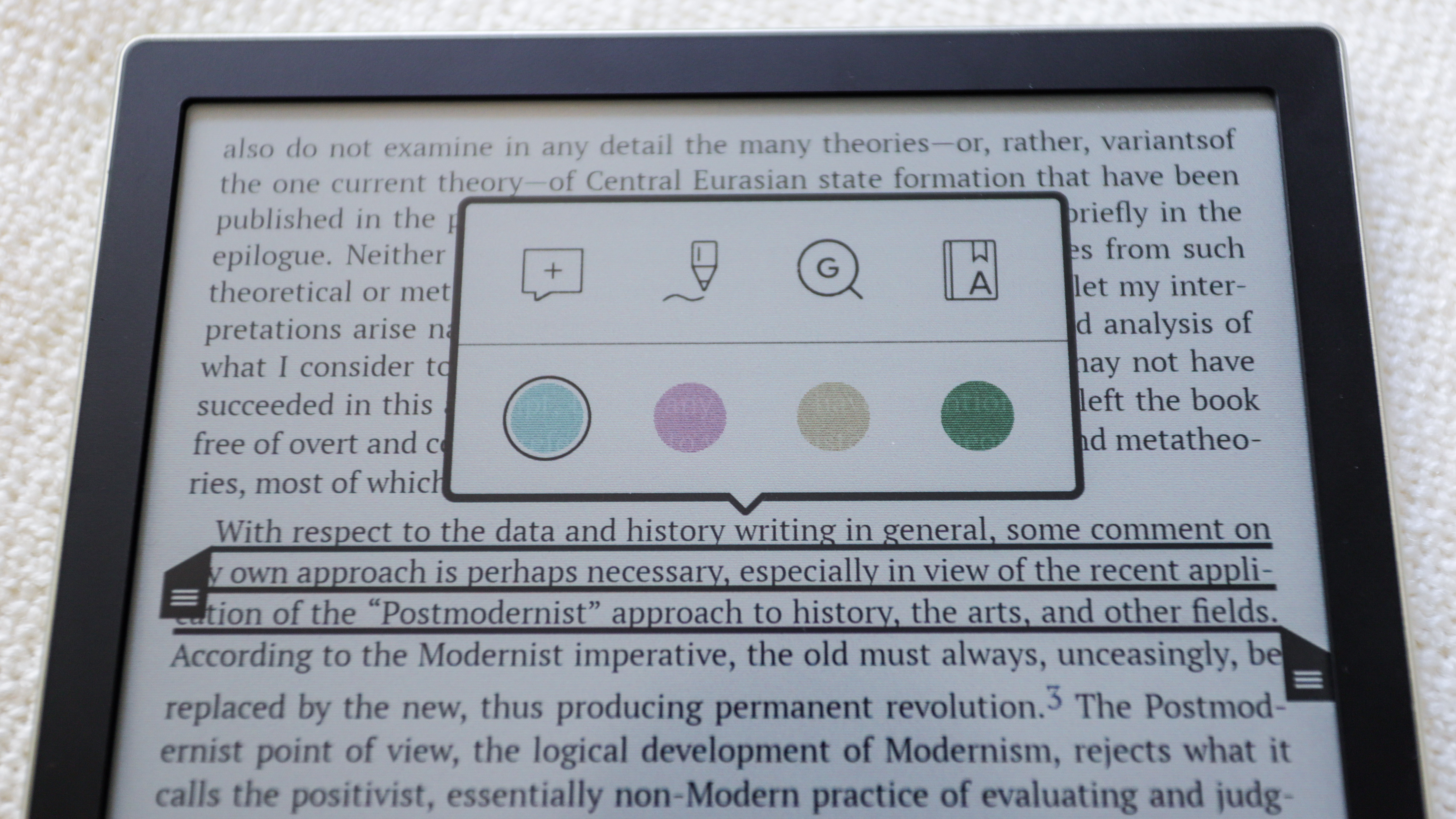 Highlight colors on the PocketBook InkPad Color 2