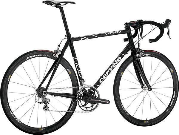 Cerv&eacute;lo's 2005 R2.5 Bayonne