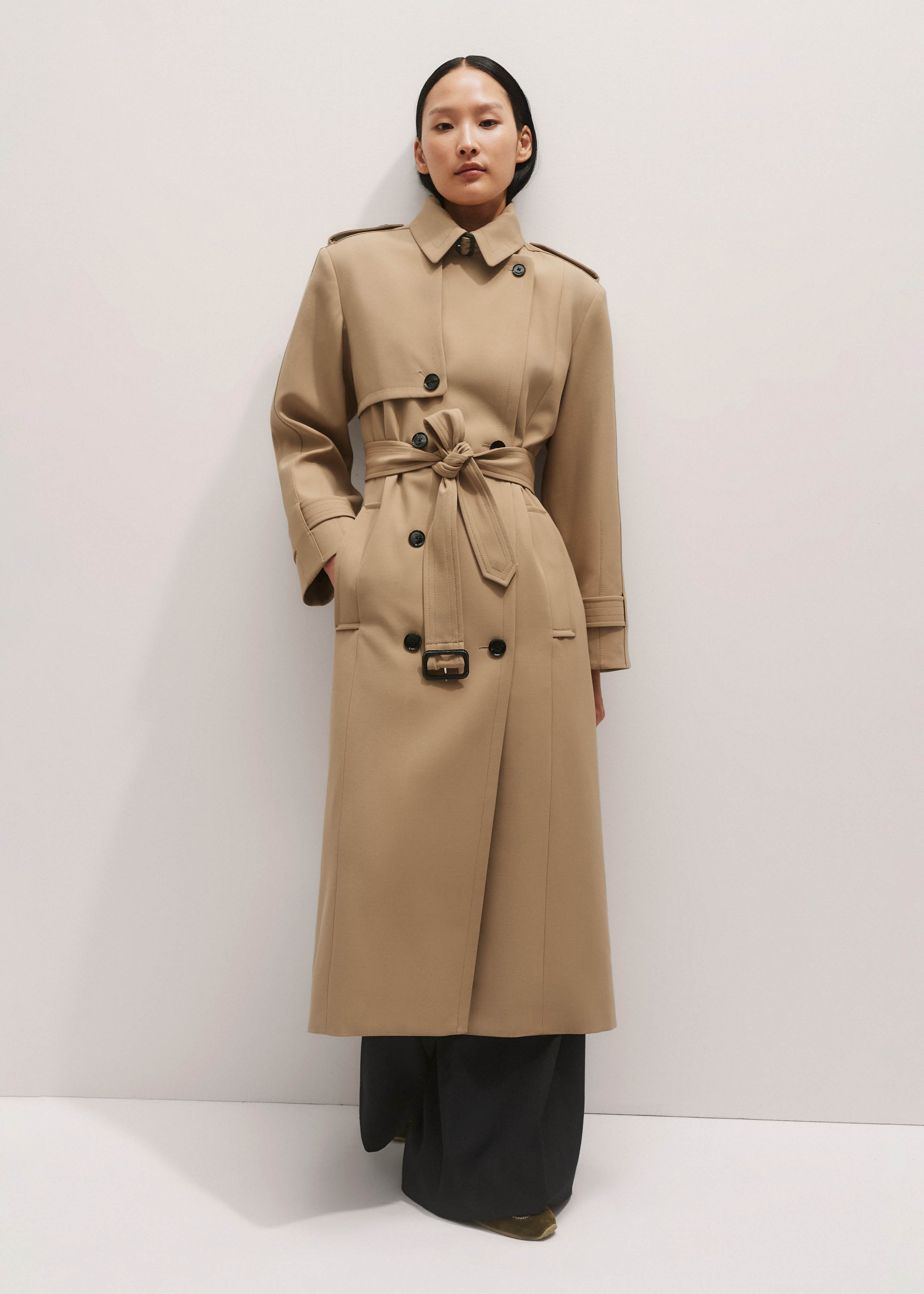 Relaxed Shoulder Trench Coat