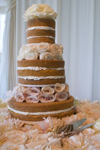 Hillary Duff's Wedding Cake