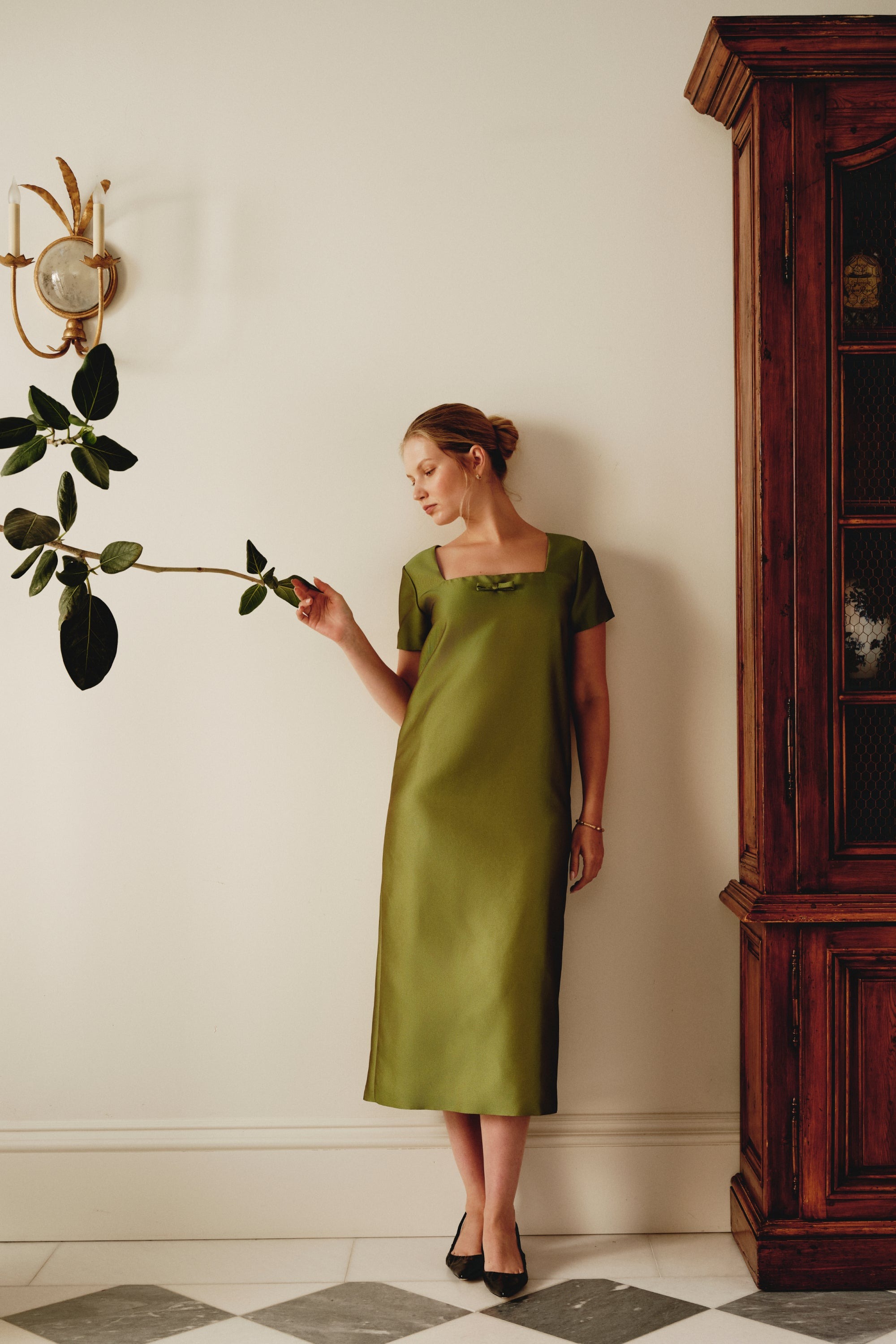 Tess Lorenz, Midi Dress in Viscose