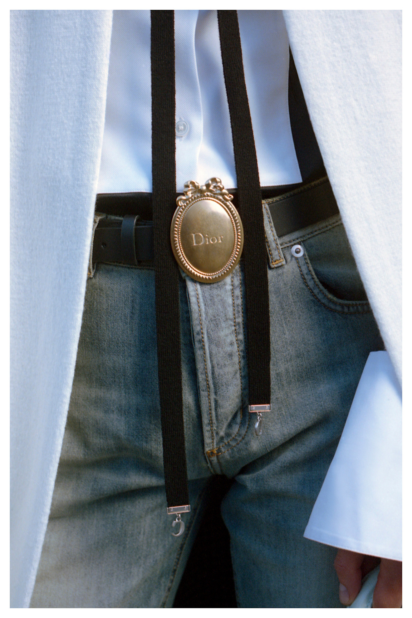 Dior oversize belt buckle, a big fall 2026 micro-trend.