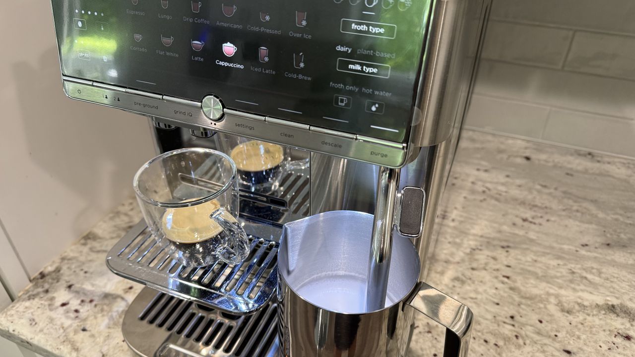 Ninja AutoBarista Pro espresso and milk drinks