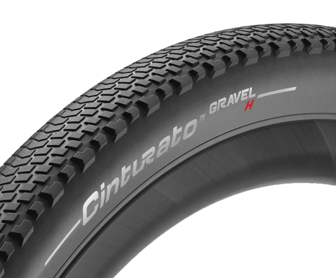 Black gravel tyre