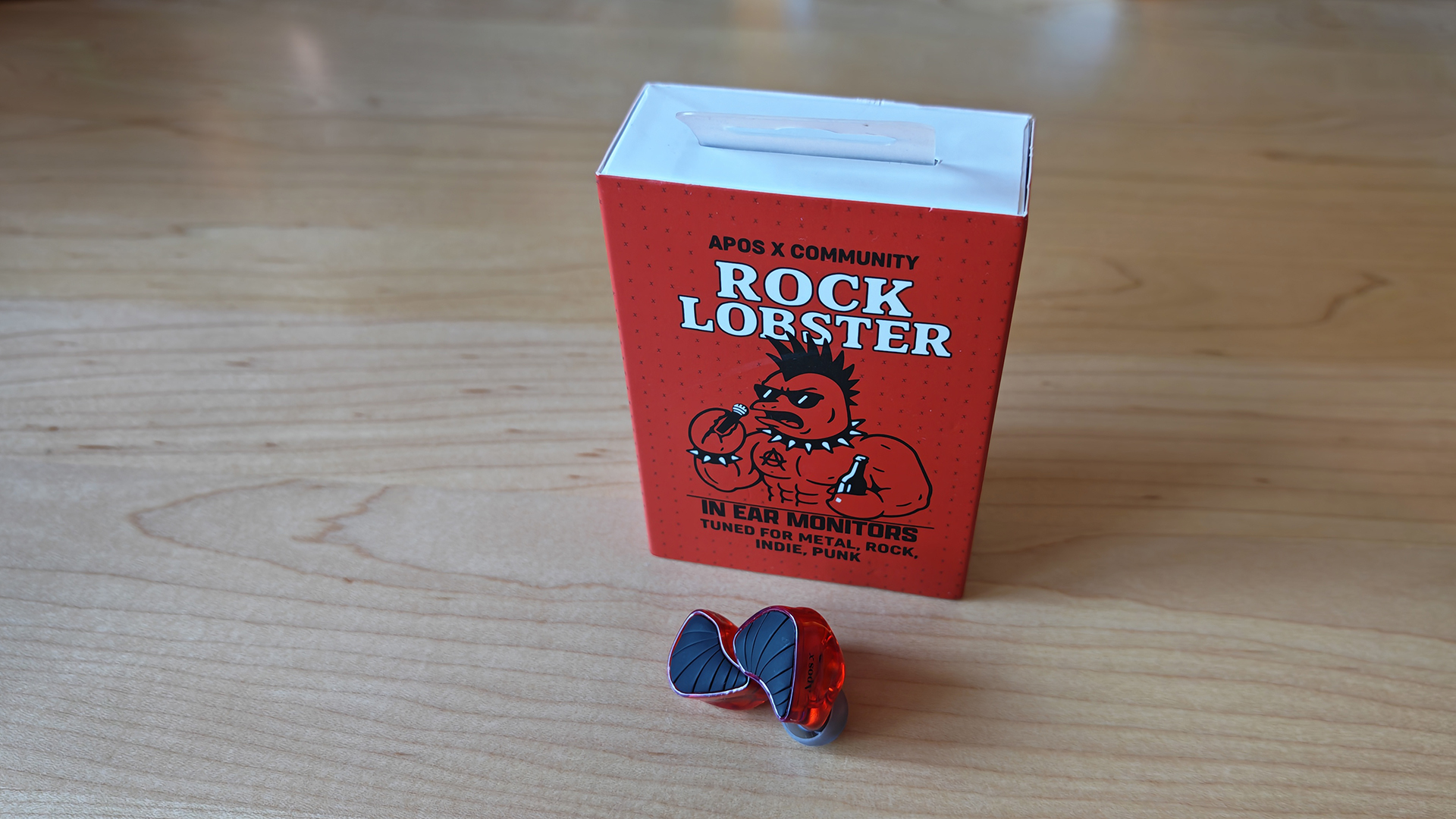 Various photos of the Rock Lobster IEM. 
