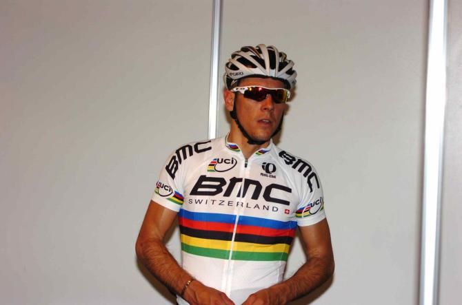 Gilbert takes no risks while waiting around in the Tour Village confines