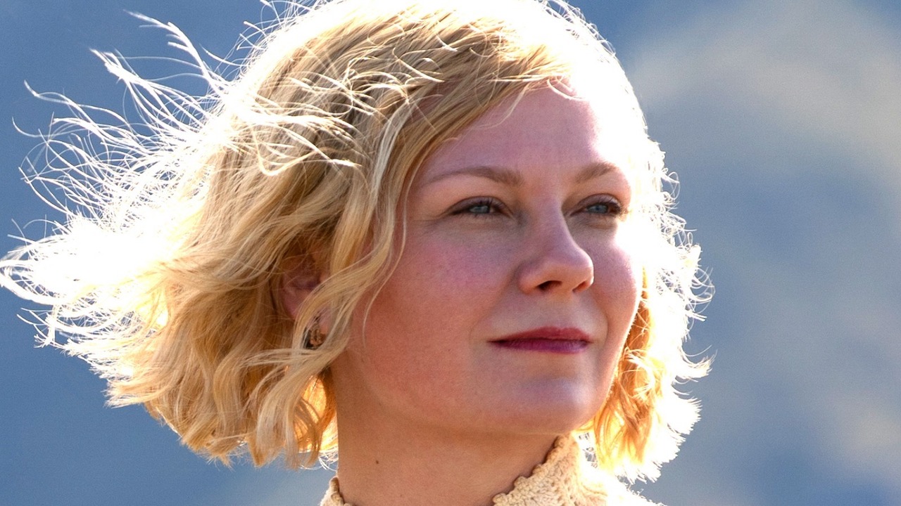 Kirsten Dunst as Rose Gordon in The Power of the Dog