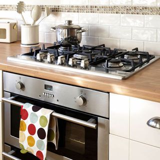 kitchen hob and oven