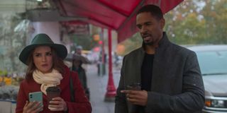 Rachael Leigh Cook and Damon Wayans Jr in Netflix's Love, Guaranteed