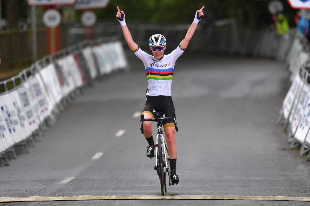 EIBAR SPAIN MAY 16 Anna Van Der Breggen of The Netherlands and Team SD Worx celebrates at arrival during the 3rd Gran Premio Ciudad De Eibar 2021 a 1172km race from Eibar to Arrate Alto Usartza 581m III Eibarko Hiria sari nagusia CiudaddeEibar21 CCEibarres on May 16 2021 in Eibar Spain Photo by Luc ClaessenGetty Images