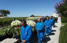 000008b0c-Rothschildfuneral.jpg