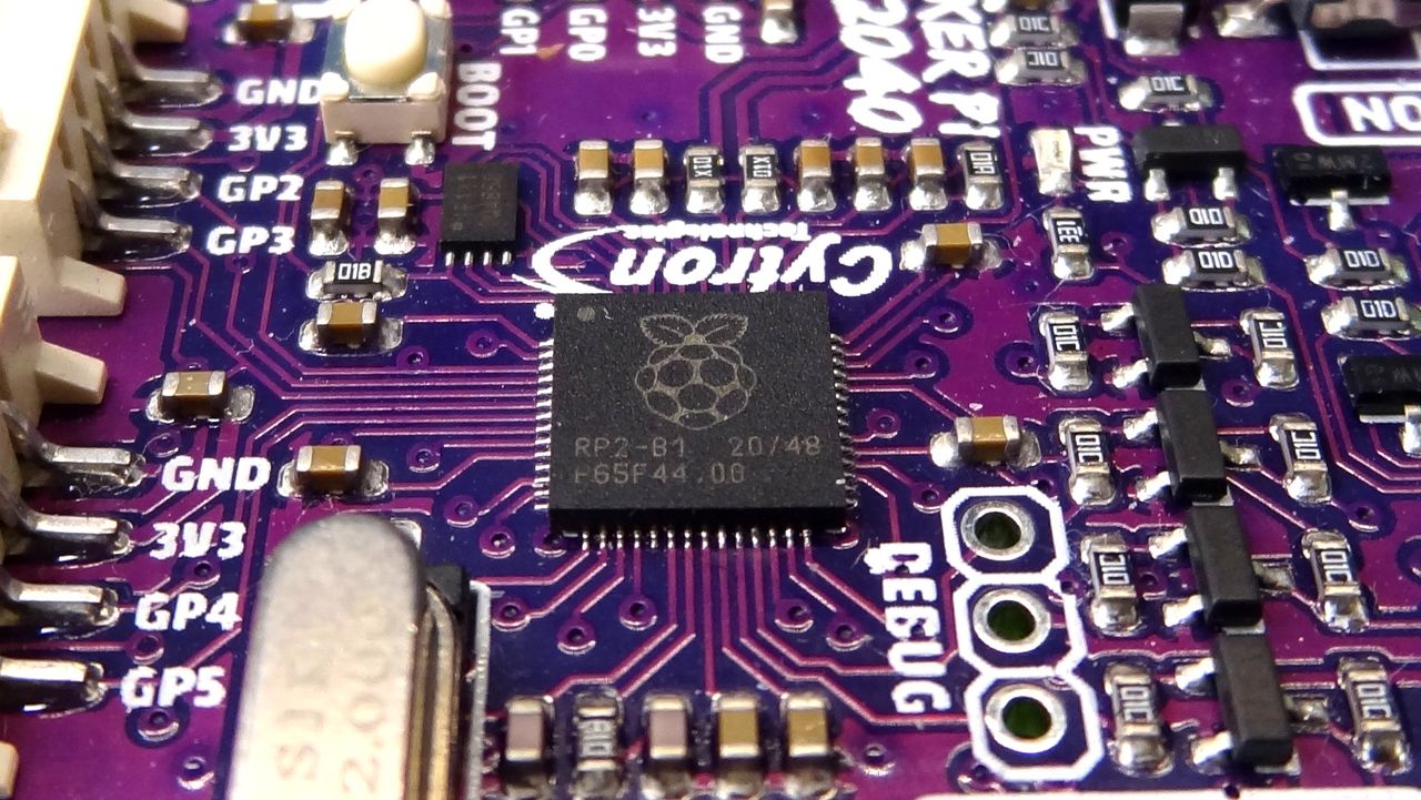 Cytron Maker Pi RP2040