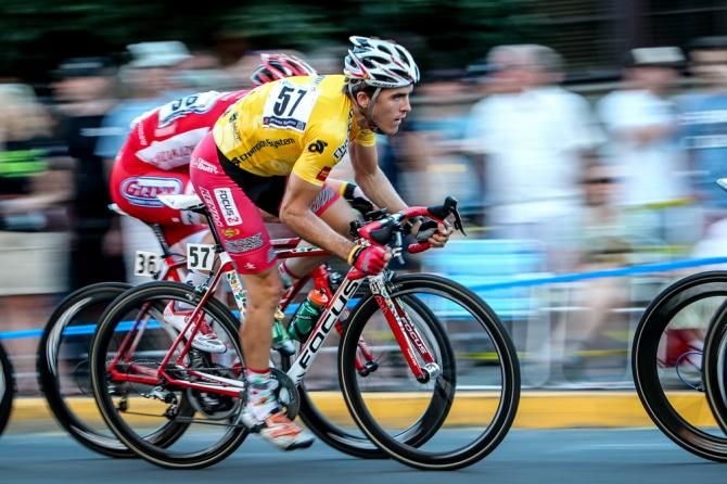 Serghei Tvetcov (Jelly Belly) out of the saddle in the last turn.