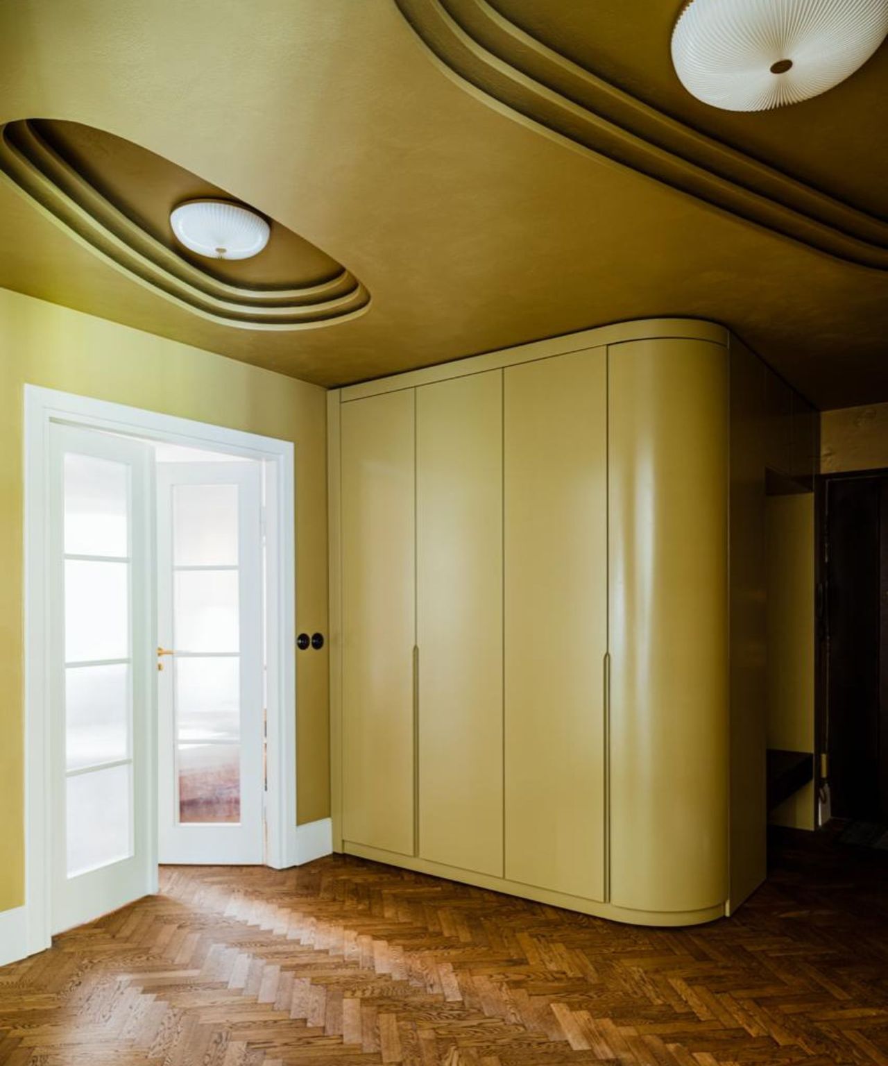 Beautiful view of Mid Century Modern Entryway Ideas
