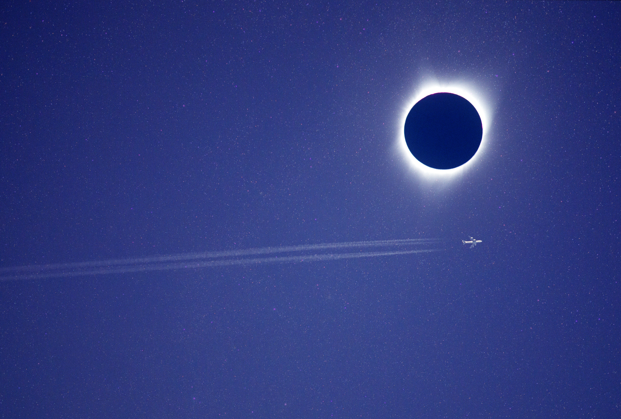 Delta Air Lines quiere acompañarte hasta el eclipse solar total de 2024