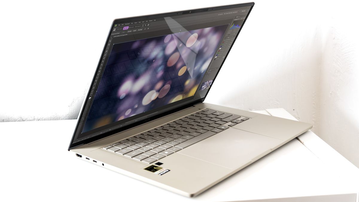 Asus ZenBook A16