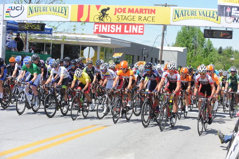 And the men are off for the final stage