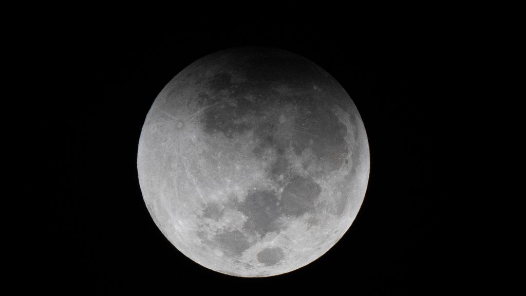 A partial lunar eclipse of the Harvest Moon Supermoon is coming. Here's