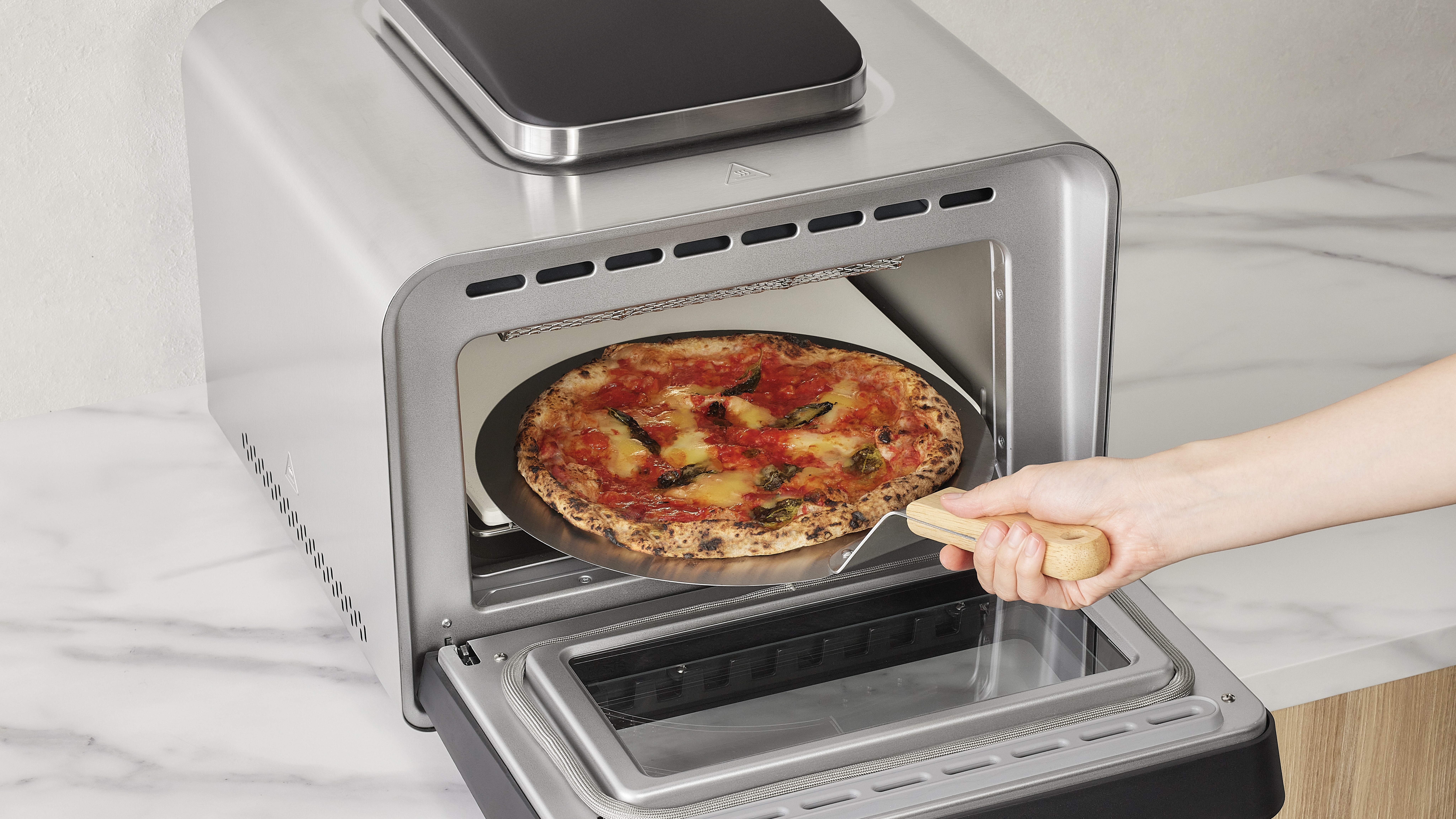 Panasonic FlashXpress Indoor Pizza Oven Plus NB-G300