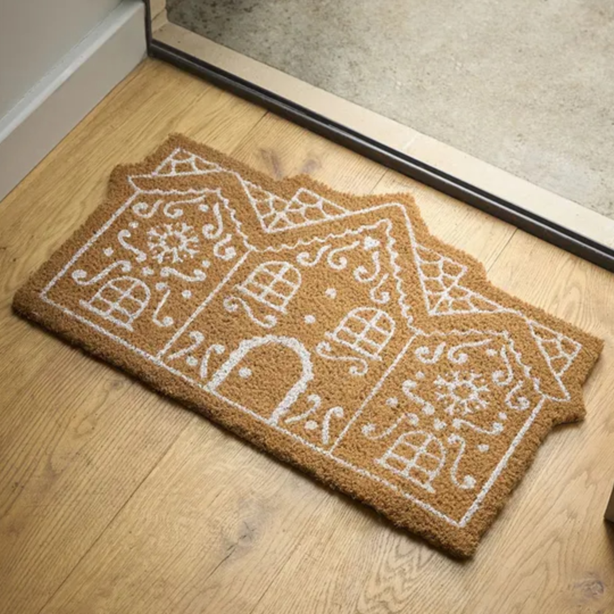 Cox &amp;amp; Cox Christmas Gingerbread Cottage Doormat